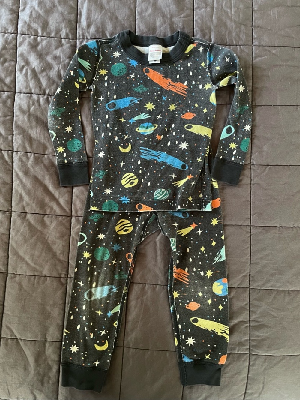 Hanna Anderson Space-Print Pajama Set with Multicolor Planets